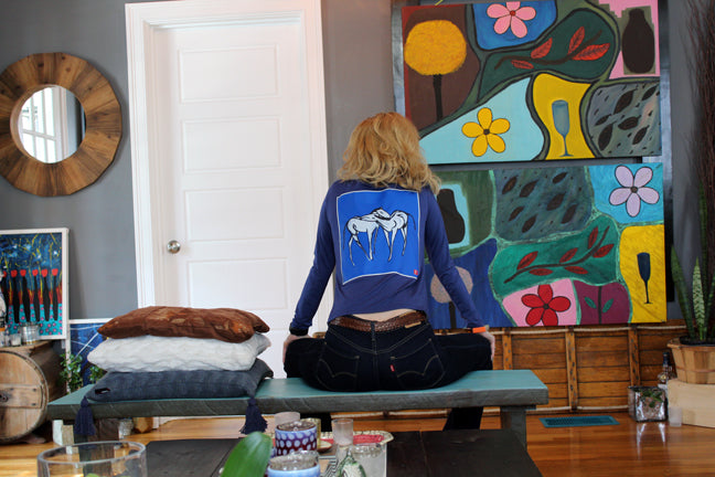 Tight Fitted Dark Blue Long Sleeves Shirt (Unisex) Horses Original Artwork