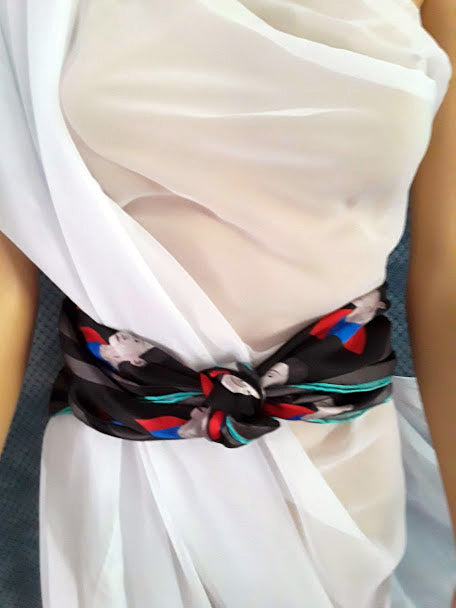 Silk Scarf 4 (Unisex) Woman Face